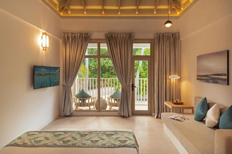 Bandos Maldives - Superior villa - Image 1