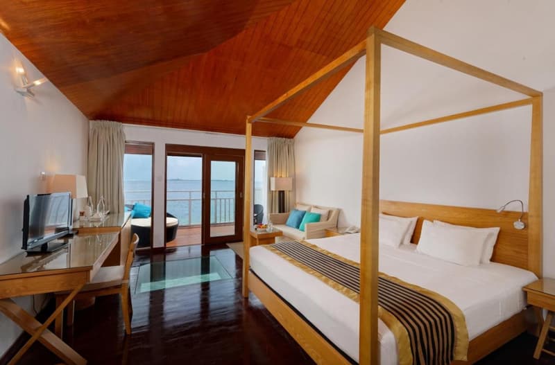Embudu Village Resort - Water Villa - Image 1