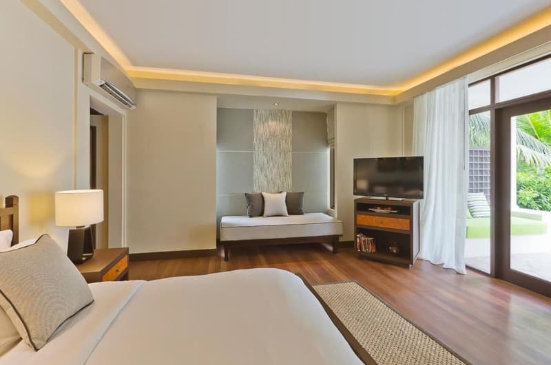 Kurumba Maldives - Superior Room - Image 1