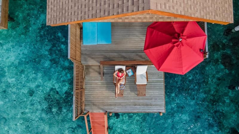 Reethi Faru - Water Villa Sunset View - Image 1